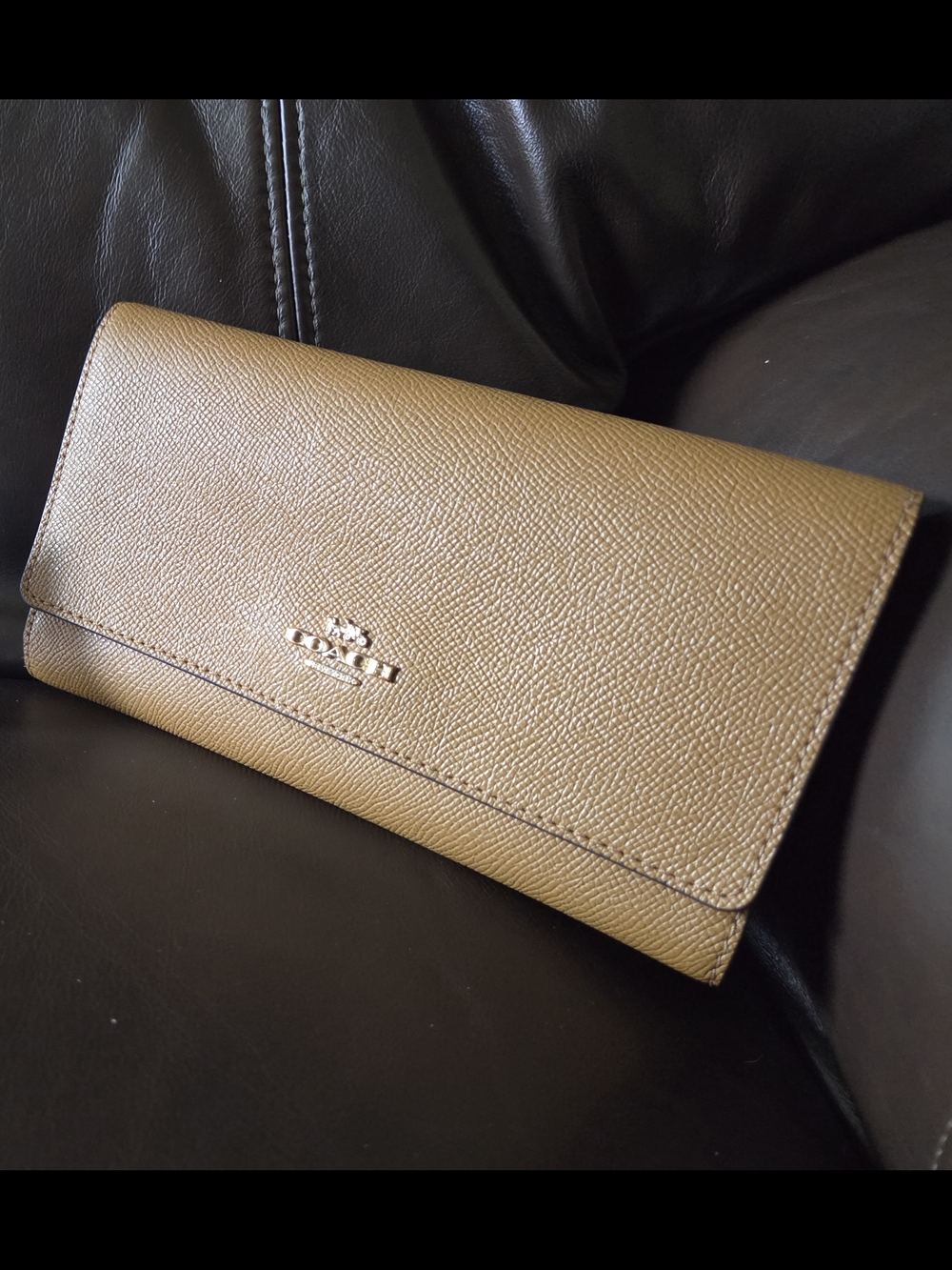 Coach Continental Wallet